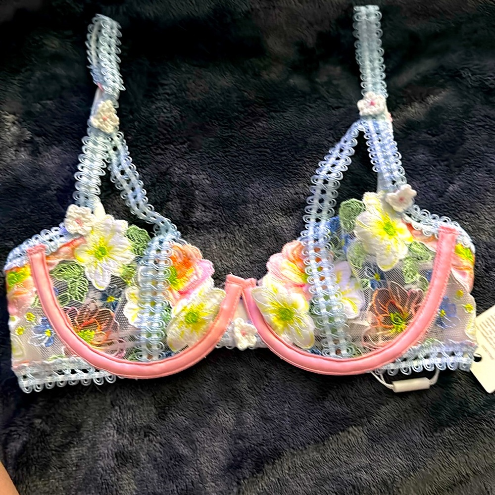 For love of lemons, bra and panties set